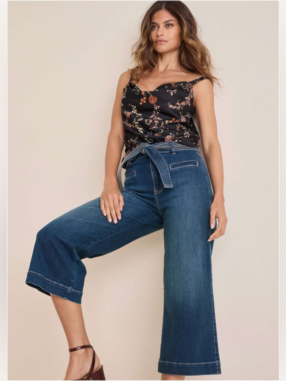 VENUS Belted Wide Leg Crop Jeans Sz10